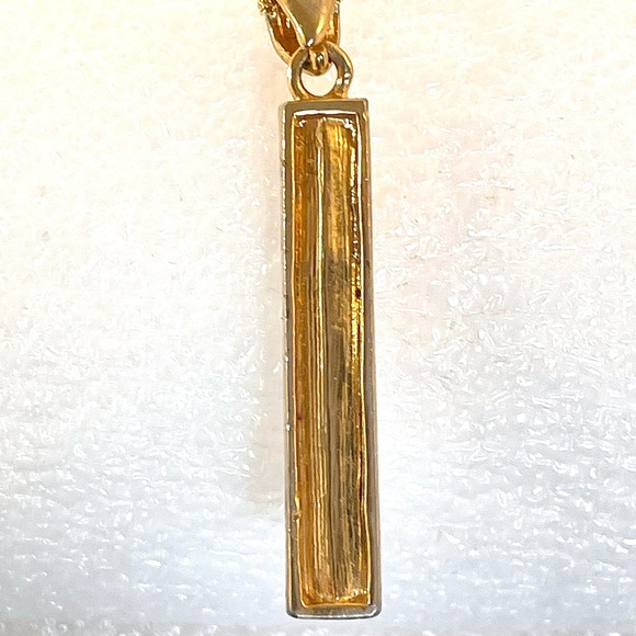 ❄️Sale❄️
 Vintage gold tone CZ Bar Pendant 1.75” large - Picture 5 of 6